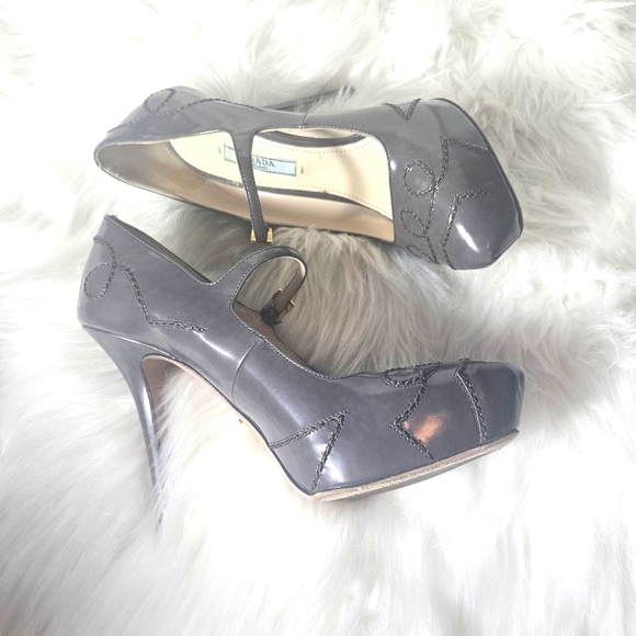 Prada Mary Jane Heels - Picture 3 of 6